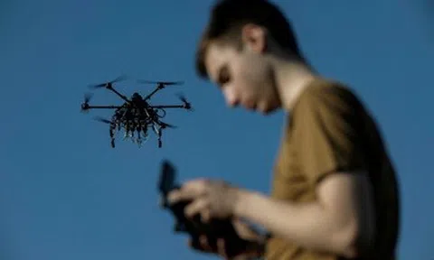 Anh cam kết chuyển 100.000 UAV cho Ukraine