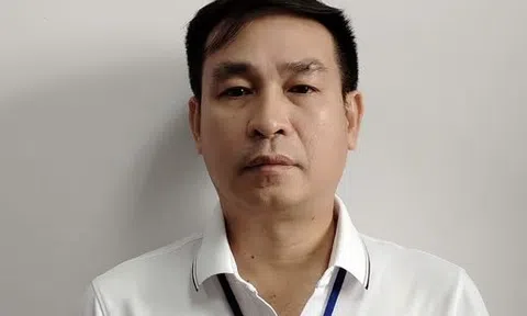 Bắt tạm giam một Phó giám đốc