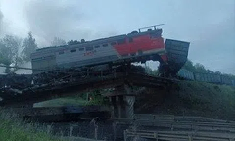 Nổ ở đường sắt Nga gần biên giới Ukraine