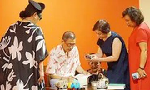 Lê Thiết Cương và lối phê bình tranh không 'vẩy nước hoa'