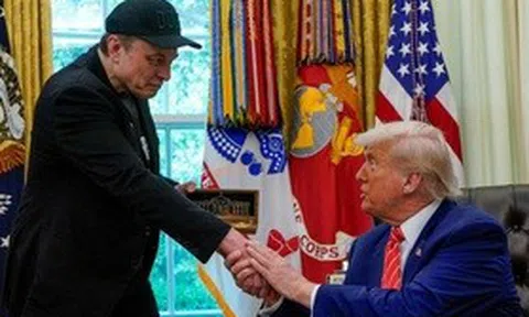Tỷ phú Musk chìa "cành ô liu" muốn đình chiến với Tổng thống Trump