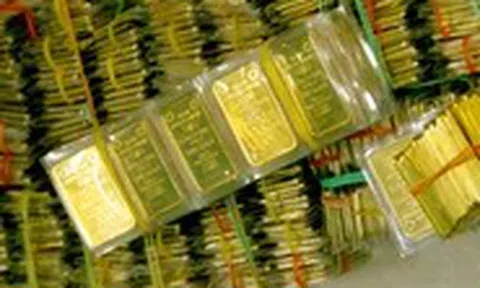 Giá vàng miếng SJC tăng mạnh 800.000 đồng/lượng