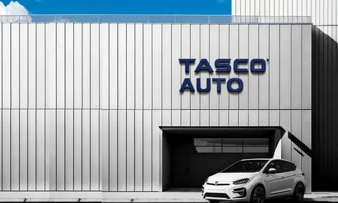 Tin 'sét đánh' từ Trung Quốc: Geely dừng xây nhà máy mới vì dư thừa ô tô, dự án 170 triệu USD tại Việt Nam cùng Tasco sẽ ra sao?