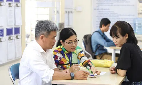 Sau sáp nhập, UBND cấp xã chính thức có các phòng chuyên môn nào?