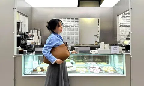 Rộ trào lưu đến Zara, Ralph Lauren uống cà phê ở Hàn Quốc