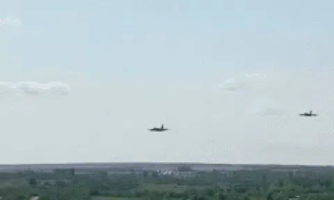 Nga mất 1 máy bay Su-25 nghi do bị "quân ta bắn quân mình"