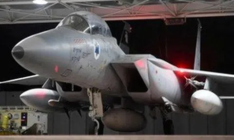 "Sư tử trỗi dậy": Israel ém mình để đánh vào trái tim hạt nhân Iran