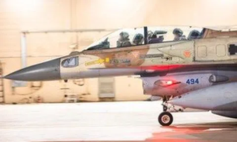 Israel tuyên bố chiến đấu cơ hoạt động tự do tại "trái tim của Iran"