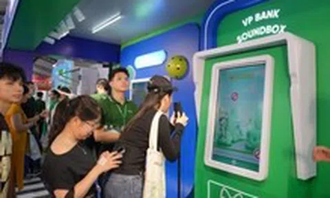 Ngày không tiền mặt 2025: Hàng ngàn khách check-in tại VPBank Cashless City
