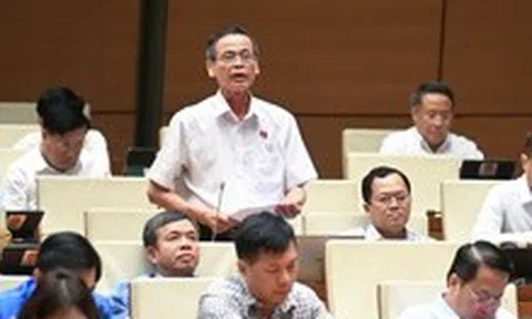 Đại biểu nêu nghịch lý chuyện đi làm thủ tục, phòng này yêu cầu, phòng khác nói 'không có'