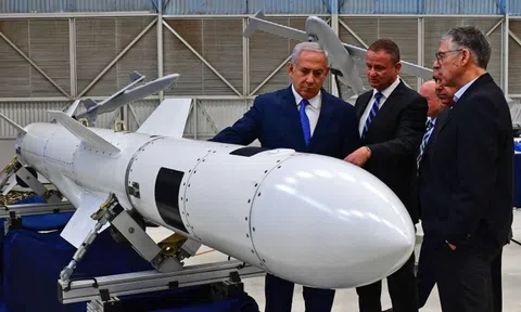 Cách Không quân Israel đánh lừa hệ thống phòng không của Iran