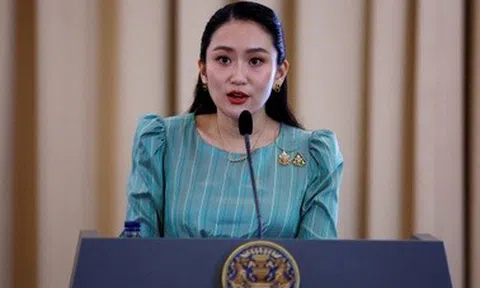 Thủ tướng Thái Lan sẽ không từ chức sau vụ lộ điện đàm với ông Hun Sen