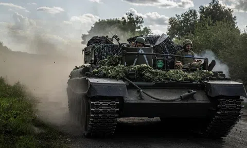 Ukraine phản công thần tốc, chặn đứng chiến lược lập vùng đệm của ông Putin