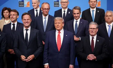 NATO nhất trí tăng chi tiêu quốc phòng lên 5% GDP