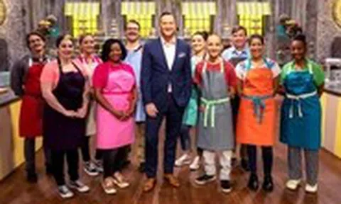 Những thảm họa kinh dị trong show làm bánh Spring Baking Championship