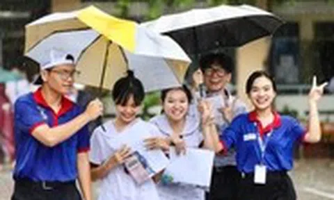 Những khoảnh khắc đẹp mùa thi