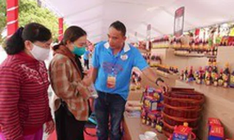 Khai mạc Festival nước mắm Phú Quốc truyền thống trăm năm lần 1