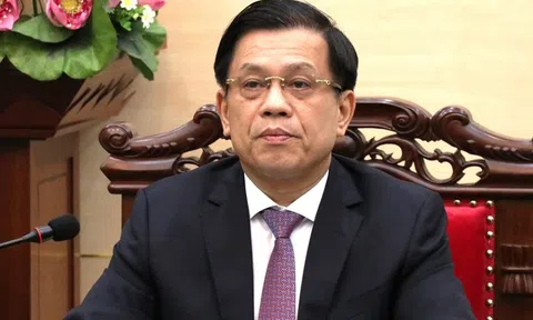 Thứ trưởng Bộ Nội vụ Nguyễn Bá Hoan bị khai trừ khỏi Đảng