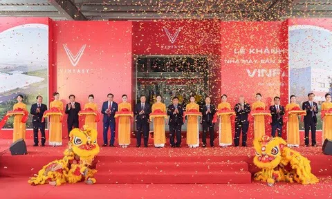 Hình ảnh bên trong Nhà máy sản xuất ô tô điện VinFast tại Hà Tĩnh, công suất 200.000 xe/năm