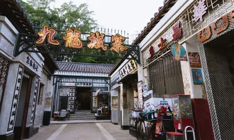Khách đổ về Hong Kong trải nghiệm "Cửu Long Thành Trại" phiên bản điện ảnh