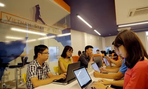 Các yếu tố ảnh hưởng đến thành công của doanh nghiệp khởi nghiệp: Nghiên cứu thực nghiệm tại TP. Hồ Chí Minh