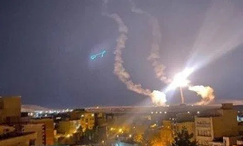 Iran cảnh báo "cuộc chiến cuối cùng" với Israel