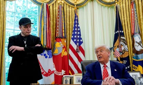 Tổng thống Trump úp mở biện pháp cứng rắn với tỷ phú Musk