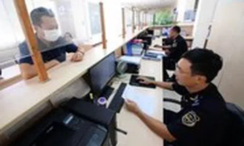 Nhầm lẫn phân loại thiết bị điện tử áp dụng thuế VAT, hải quan phải ra văn bản hỏa tốc