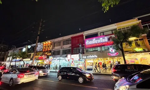 Nhà hàng Thái Lan khốn đốn hơn cả thời Covid-19