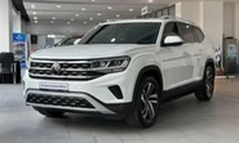 Tin tức giá xe: Volkswagen Teramont giảm giá kỷ lục tới 350 triệu, tăng cạnh tranh Hyundai Palisade