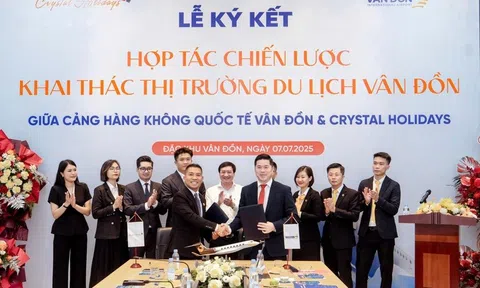 Crystal Holidays và Cảng Hàng không Quốc tế Vân Đồn ký hợp tác phát triển du lịch