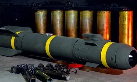Ukraine gợi ý vũ khí Mỹ có thể trở thành "phao cứu sinh" cho Kiev