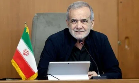 Tổng thống Iran từng bị thương trong vụ không kích của Israel