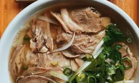 Phở trong hình dung của một nhà phê bình ẩm thực cực kỳ nổi tiếng?