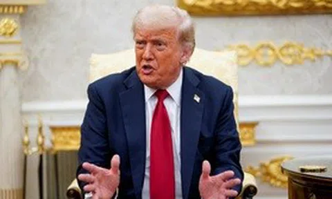 Ông Trump ra tối hậu thư với Nga, cấp thêm loạt vũ khí cho Ukraine
