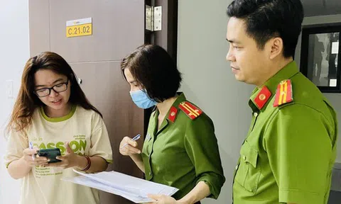 Công an cấp xã có trách nhiệm định kỳ, đột xuất kiểm tra cư trú, thu nhận hồ sơ đề nghị cấp thẻ căn cước,...