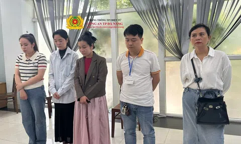 Bắt tạm giam nhân viên phòng khám Trương Thị Hạ Liên và 3 nữ đồng nghiệp