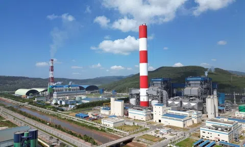 Phát triển khu kinh tế ven biển Việt Nam trong kỷ nguyên vươn mình của đất nước: Trường hợp Khu Kinh tế Nghi Sơn, tỉnh Thanh Hóa