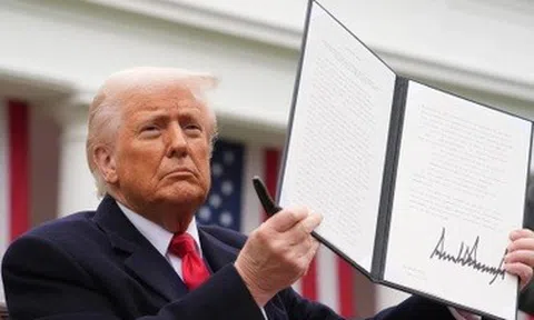 Tổng thống Trump sắp gửi thư thông báo thuế cho hơn 150 nước