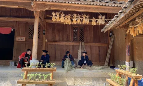 Đo lường khoảng cách chất lượng dịch vụ homestay tại Làng văn hóa H’Mông - Hà Giang(*)