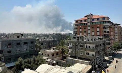 Israel điều xe tăng vào Deir al-Balah, gia đình các con tin lo ngại