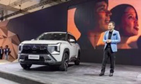 ‘Mitsubishi Destinator không thay thế Outlander, dùng treo thanh xoắn là có lý do’
