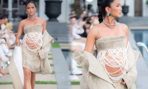 H’Hen Niê khoe bụng bầu trên sàn catwalk trước khi nghỉ sinh