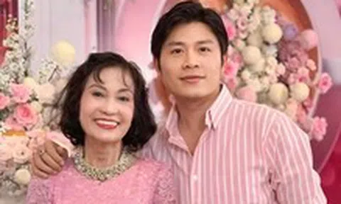 Nhạc sĩ Nguyễn Văn Chung nhớ má, mong nhận tin nhắn bất ngờ từ phương trời xa