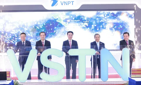 VNPT tiên phong làm chủ hạ tầng kết nối từ mặt đất đến không gian
