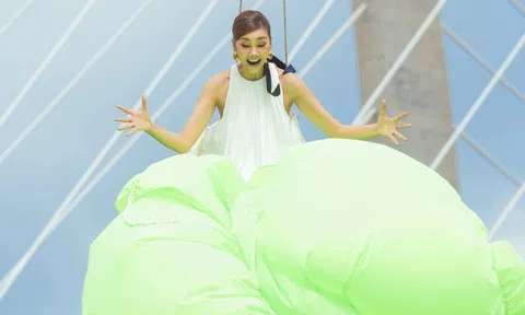 Thử thách đu dây tạo dáng gây tranh cãi: Vietnam's Next Top Model nói gì?