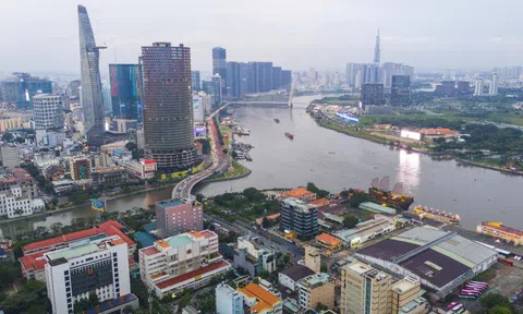 Cần siêu kết nối cho 'siêu đô thị' TP.HCM