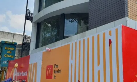 2 kiểu ‘quay xe’ của McDonald’s và Chagee trên đất vàng TP.HCM