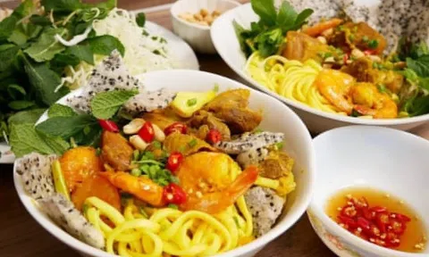 ‘Đánh chén no say’ đặc sản Đà Nẵng từ món quen đến vị lạ