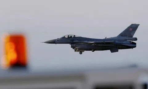Ba Lan sẽ nâng cấp toàn bộ F-16 lên tiêu chuẩn tối tân nhất
